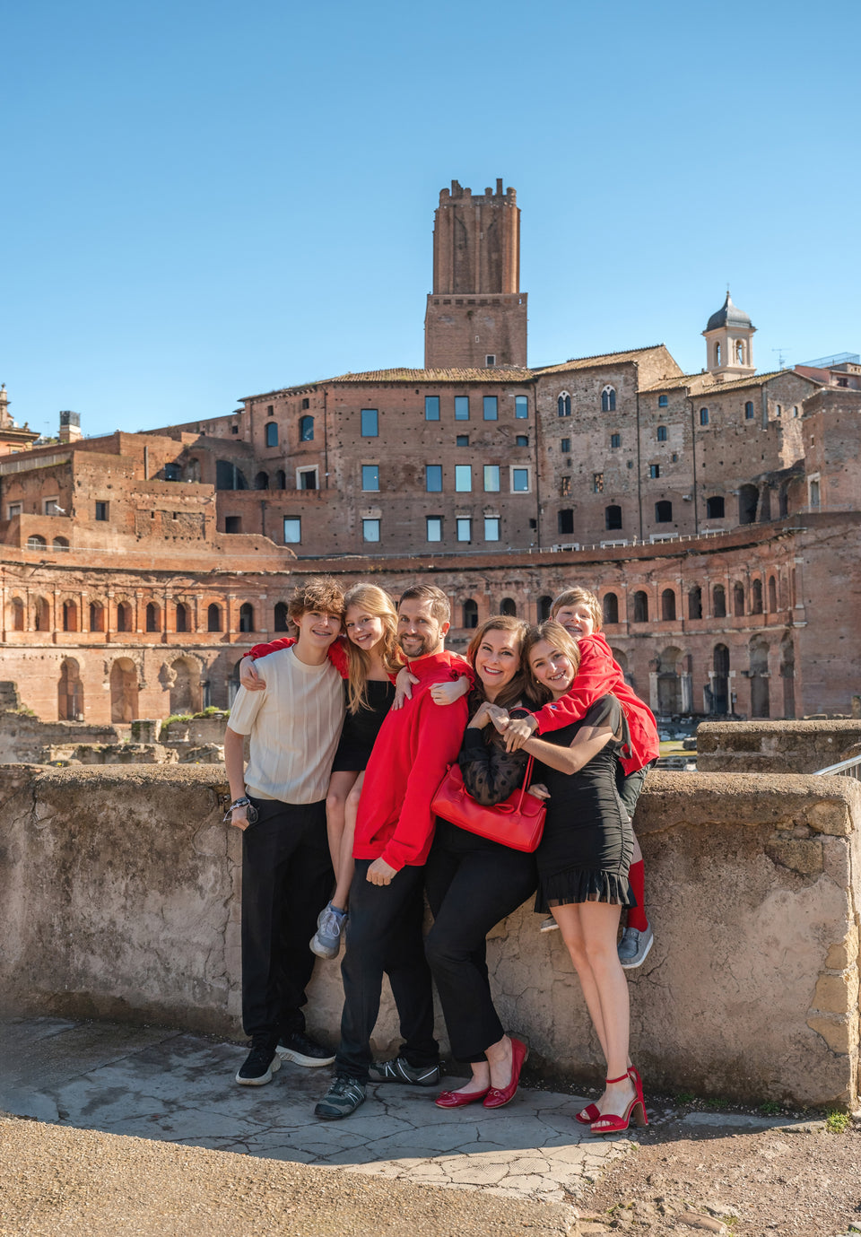 Private Family Photo Tour in Rome - Relaxed Photography Experience
