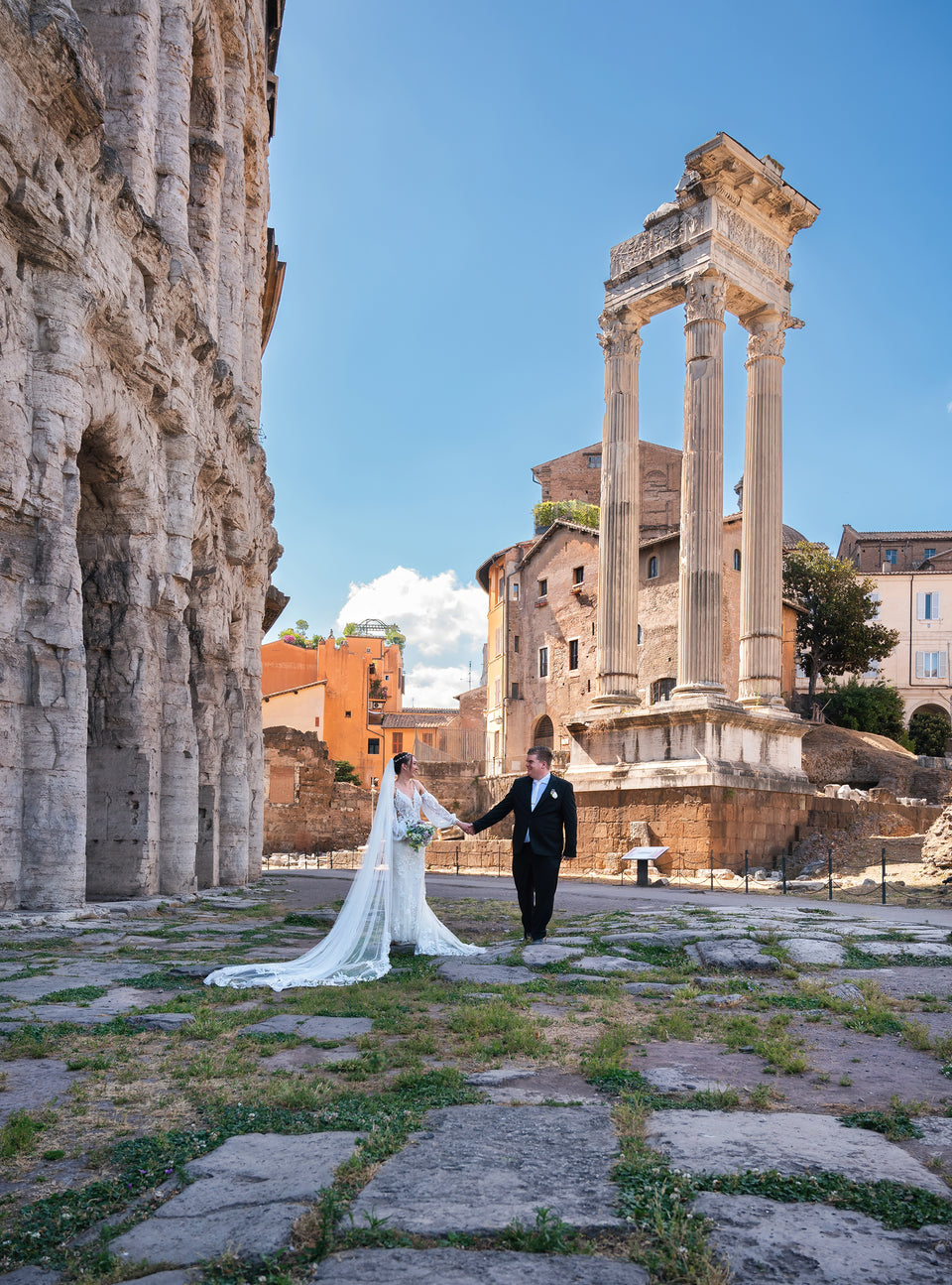 Rome Elopement & Wedding Photo Tour