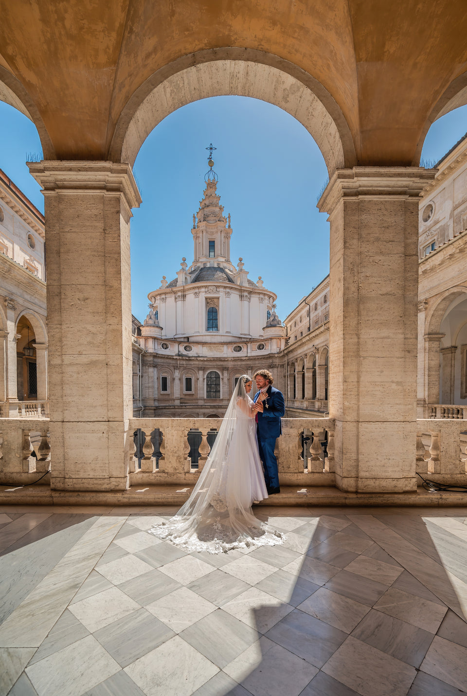 Rome Elopement & Wedding Photo Tour