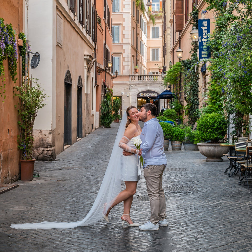 Rome Elopement & Wedding Photo Tour