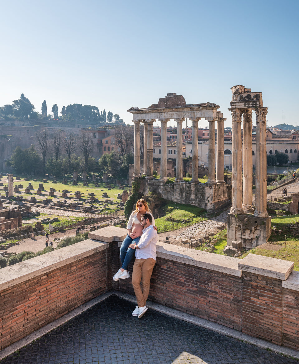 Maternity Photoshoot in Rome