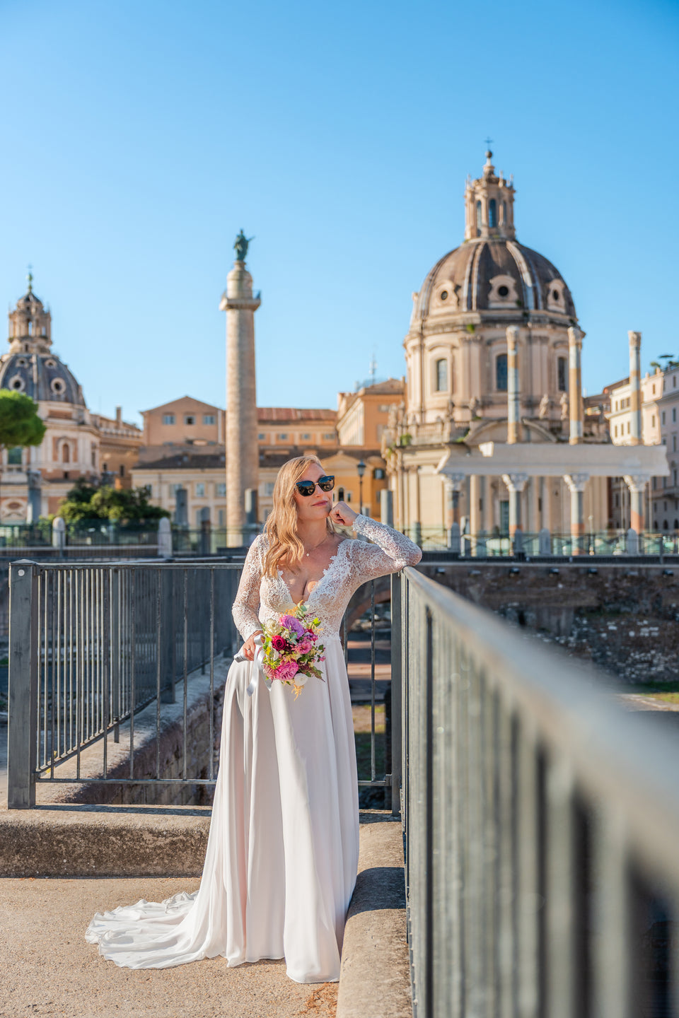 Rome Elopement & Wedding Photo Tour