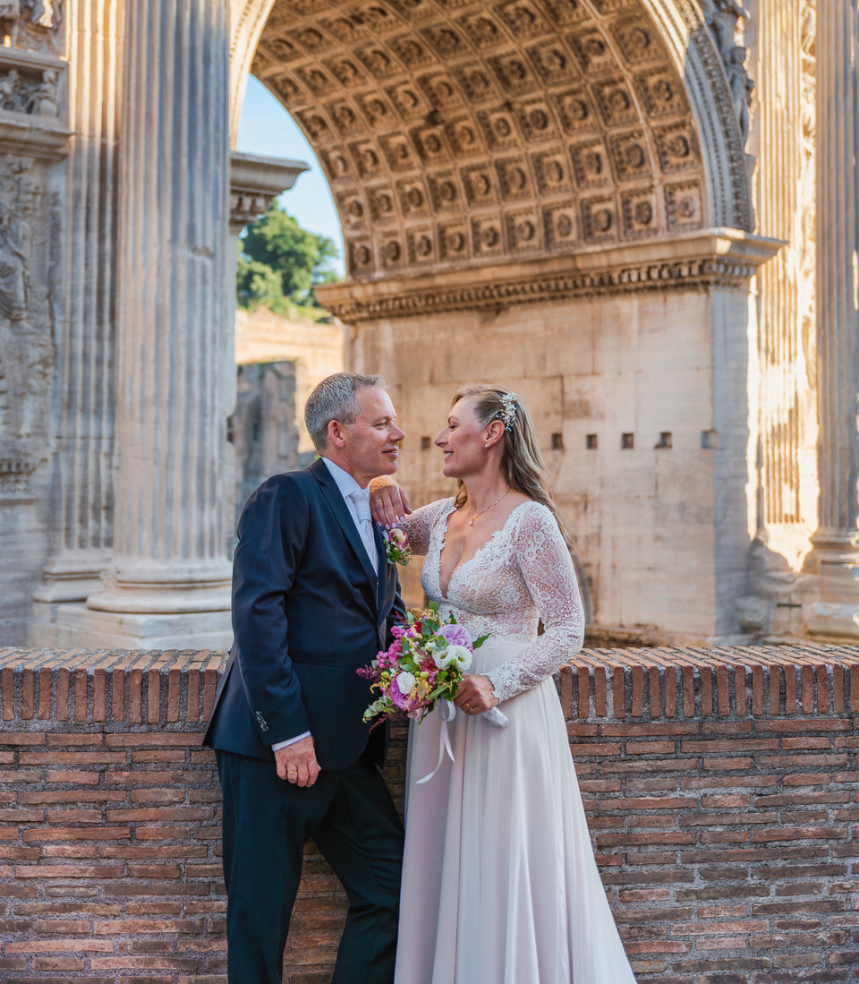 Rome Elopement & Wedding Photo Tour